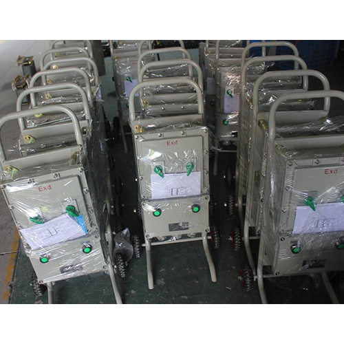 移動(dòng)式防爆插座，移動(dòng)式防爆檢修箱，移動(dòng)式防爆配電箱，移動(dòng)式防爆照明動(dòng)力配電箱