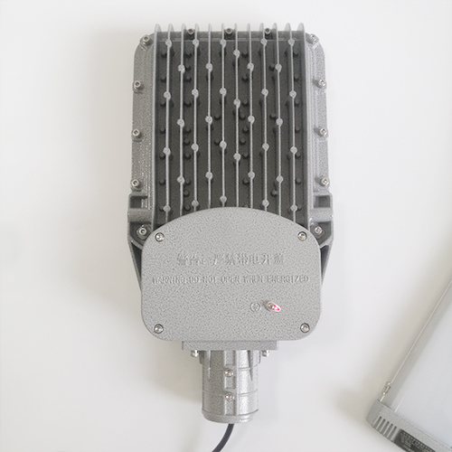 防爆馬路燈，LED防爆免維護(hù)馬路燈，加油站LED防爆馬路燈，200W防爆馬路燈