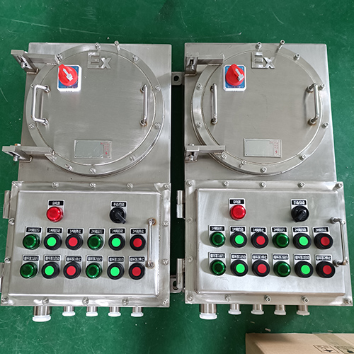 防水防塵防腐防爆不銹鋼檢修箱 防水防塵防腐三防防爆檢修箱不銹鋼材質(zhì)