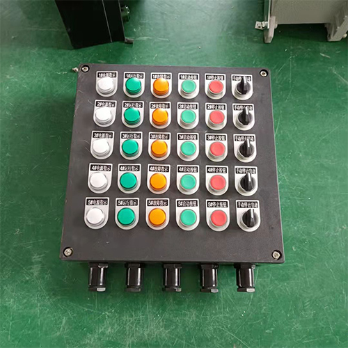 BZC51防爆防腐操作柱掛式立式現(xiàn)場控制